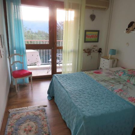 Dadou Et Mala Bed & Breakfast Chambéry Eksteriør bilde